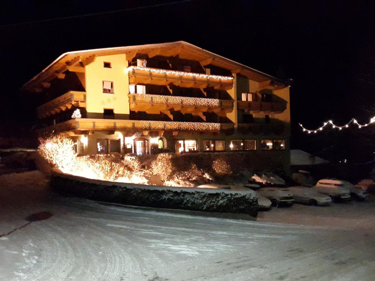Hotel Gasthof Jaeger Zillertal Schlitters Exterior photo